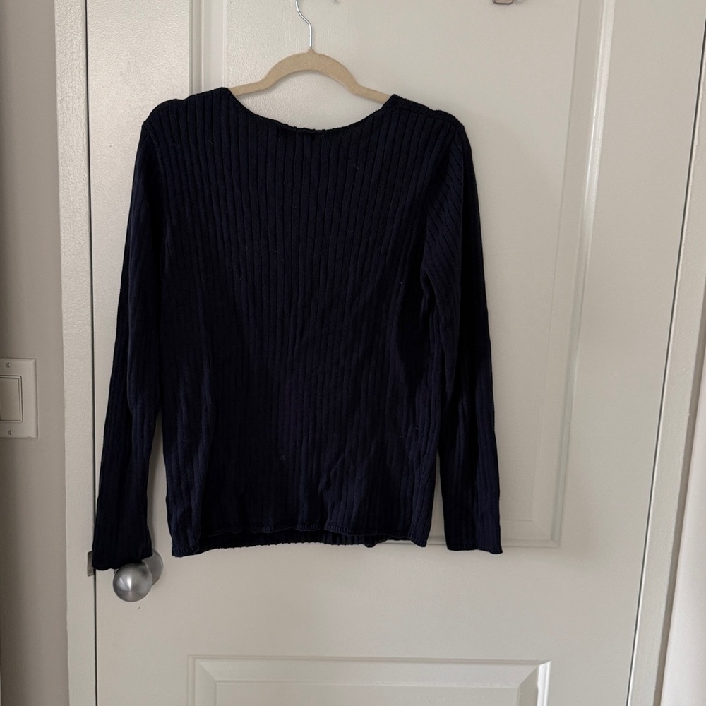 Brandy Melville Navy Top - Picture 3 of 3